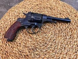 Сигнальный револьвер Baikal Наган Блеф МР-313, калибр 5,6 (Жевело, 1944 год)