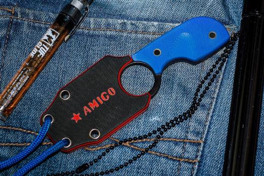 Шейный нож Kizlyar Supreme Amigo Z Black Titanium D2, Титан, синяя рукоять